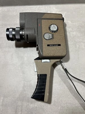 Arco Eight Doppel 8 Film Kamera – Arco 1.8 11.5-33mm Objektiv - Bild 1 von 4