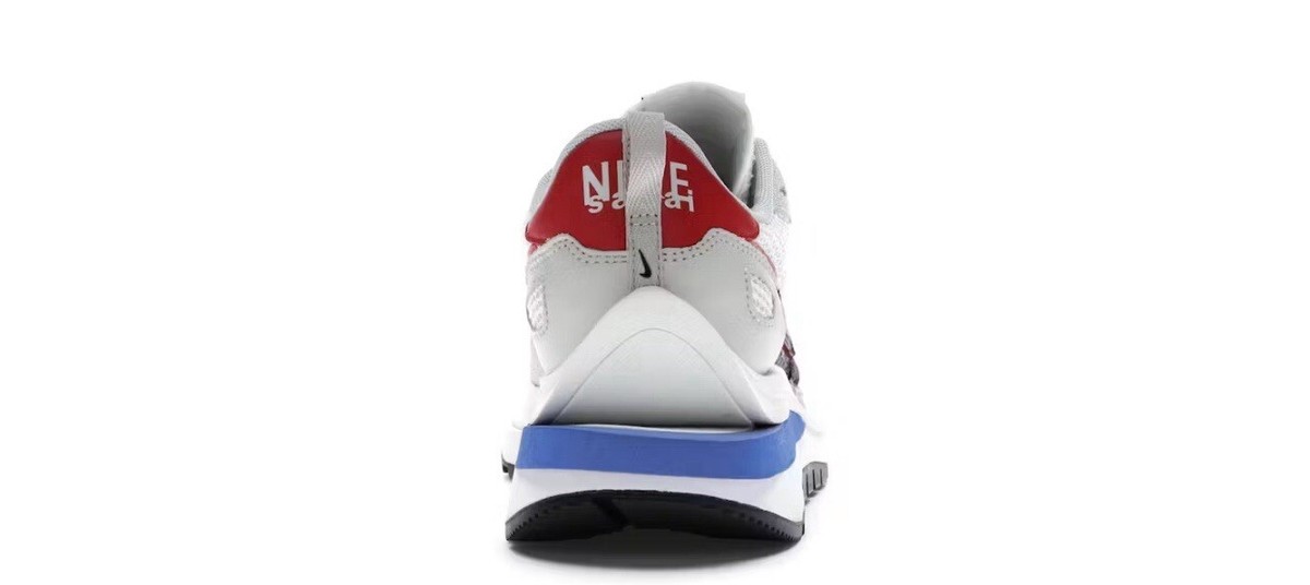 Nike Vaporwaffle x Sacai Sport Fuchsia Game Royal (CV1363 Nike Vaporwaffle x Sacai Sport Fuchsia Game Royal (CV1363