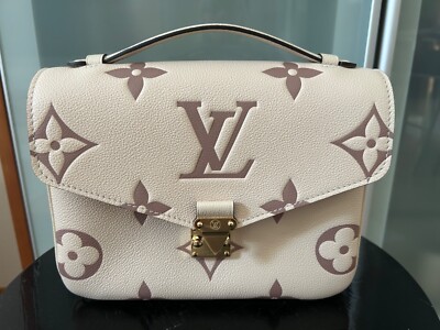 Louis Vuitton Pochette Metis Empreinte Giant Creme /Bois de Rose *NEU*
