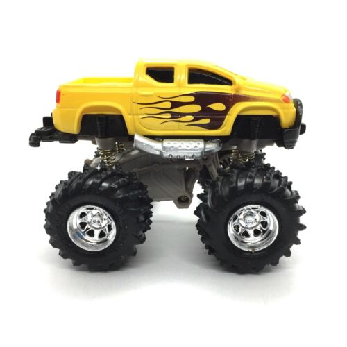 Muscle Machines Pull Back Hi-Rev Dodge 4x4 Lifted Truck 1/64 Working Suspension - Picture 3 of 8