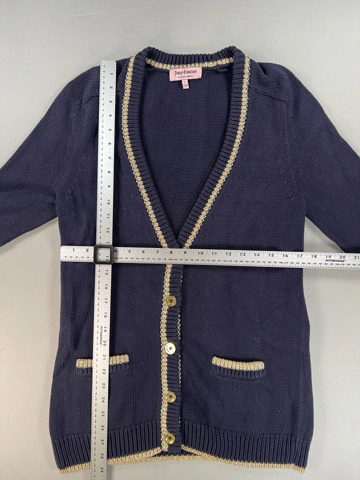 Suéter Cárdigan Juicy Couture Y2K Azul Marino/Dorado Abotonado Cuello en V (Talla L) Precio de venta sugerido por el fabricante $218 Foto 4 de 4