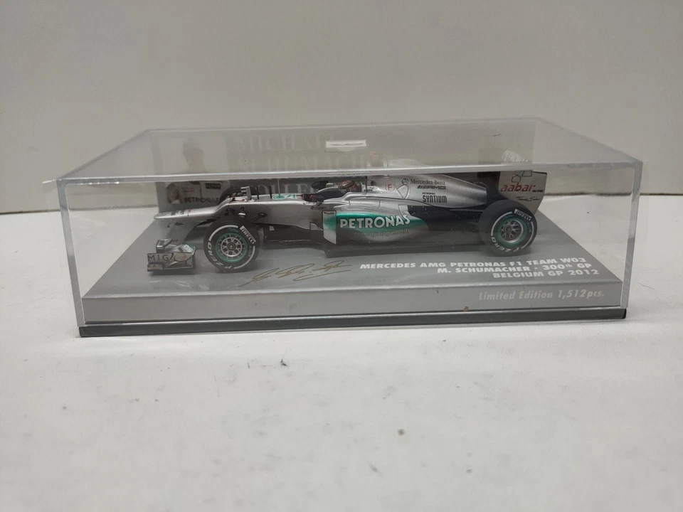 Mercedes W03 Schumacher Belgium GP 2012 1/43 Minichamps - Photo 2/4