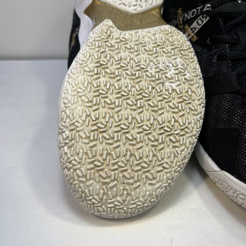 Taglia 4Y - Jordan 'Perché no?' ZER0.4 Mid Family UK 3.5, EU 36 basket nero ottime condizioni - Foto 13 di 16