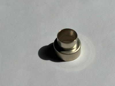 TE Connectivity AMP SHIELD CRIMP FERRULE,90DEG Crimphülse,  9-2141157-3 HVP800