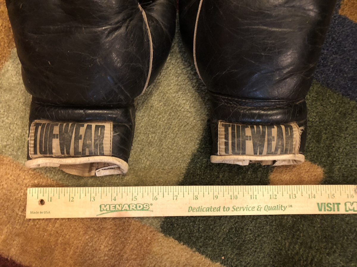 🥊🥊 One Pair/Set of Vintage Tuf Wear Black Boxing Gloves - Larger
