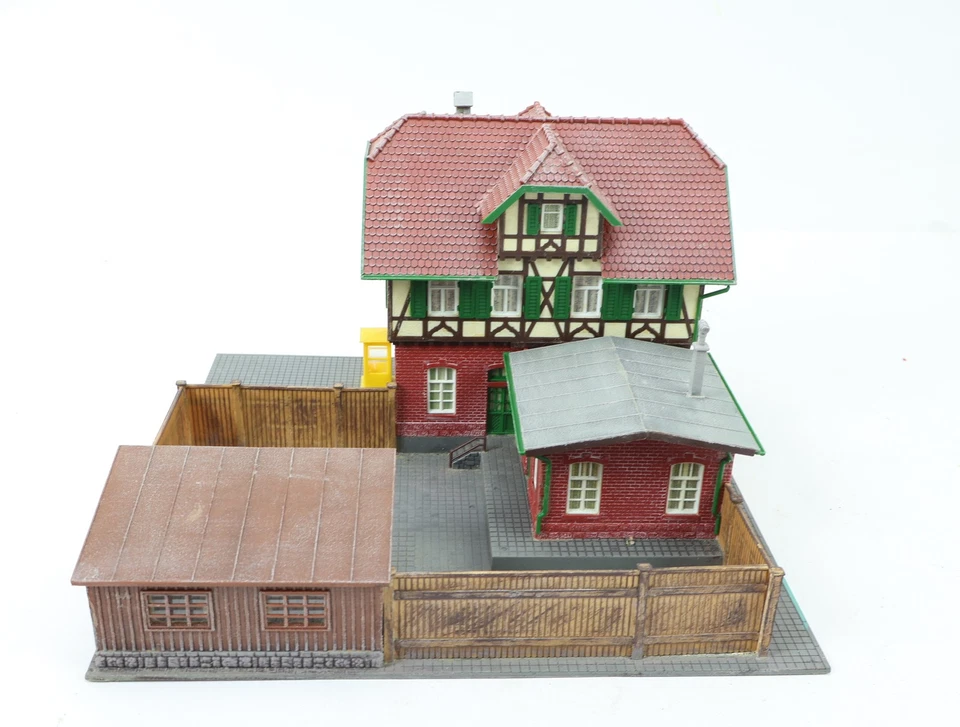 Pola H0 146 Gebäude Postamt Postfiliale mit Hinterhof - Bild 3 von 3