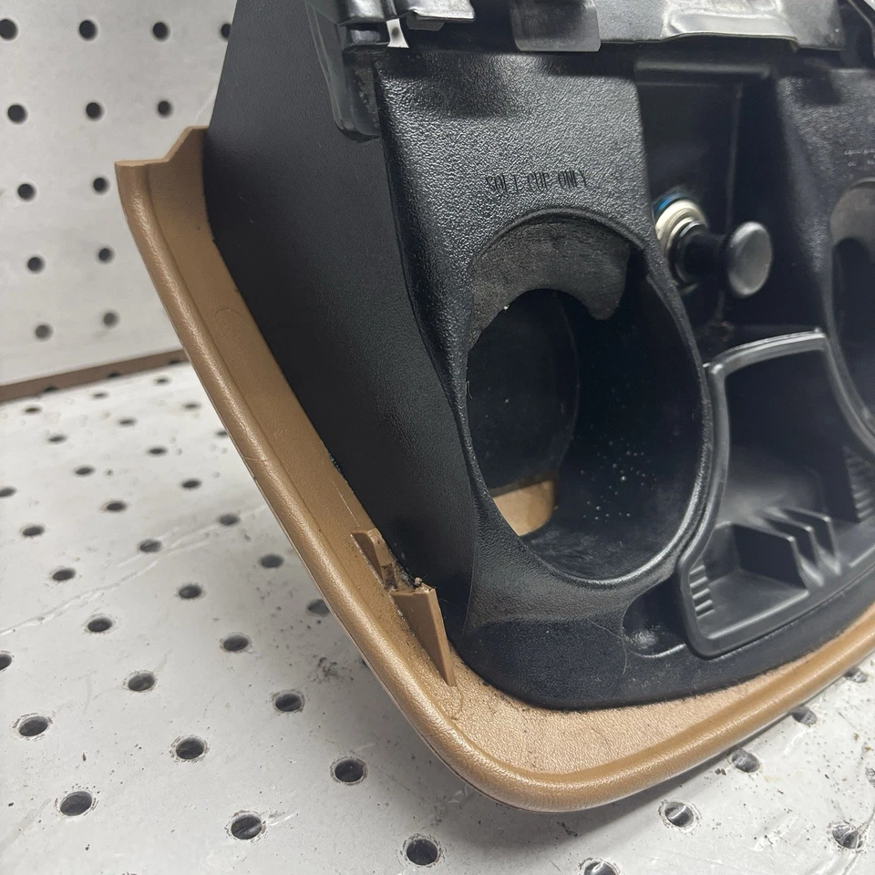 Portavasos Ford Crown Victoria/Grand Marquis 1992-1997 marrón Foto 4 de 4