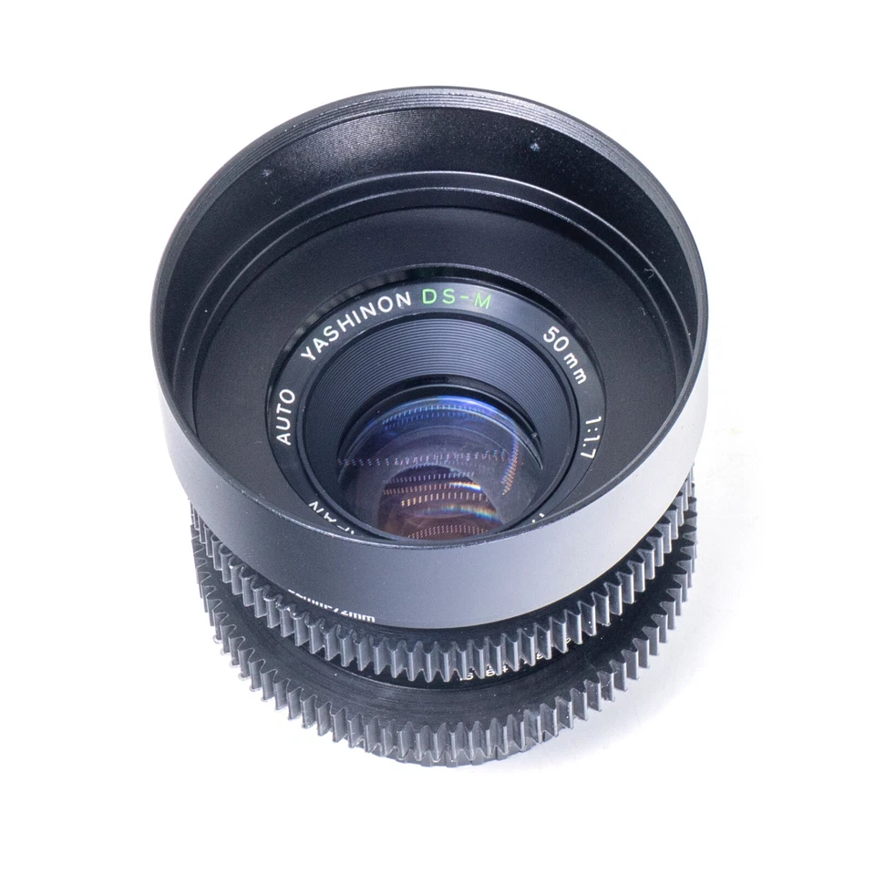Auto Yashinon DS-M 50mm F1.7 Cine Mod w/ Neutral Anamorphic Bokeh for Canon EF! - Image 4 of 4