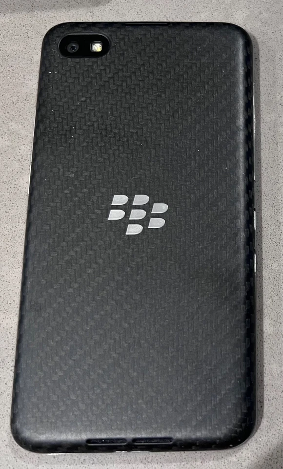 BlackBerry Z30 usado - 16 GB - negro Foto 2 de 2
