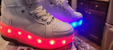 Fashion LED Light Up Roller Skate Shoes Wheels Sneakers for Boys Girls 32