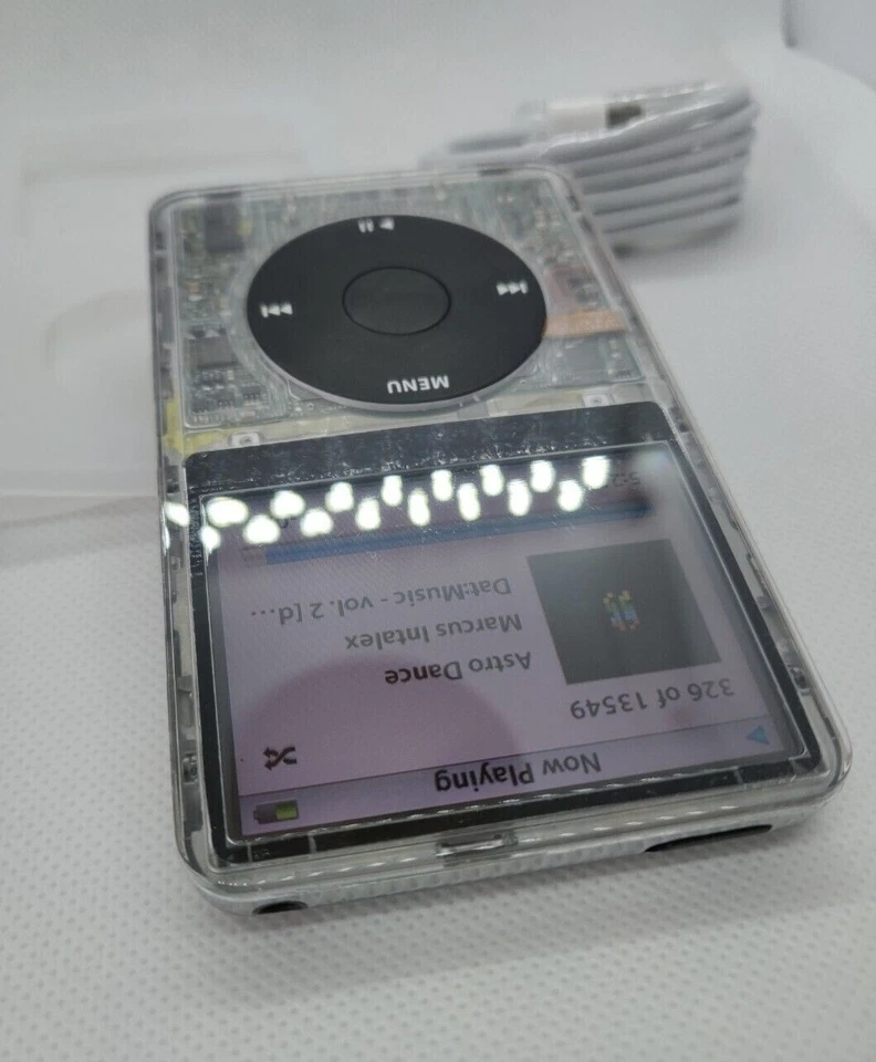 Apple iPod Classic - 5th gen, clear+black (refurb, 3000mah battery, Wolfson DAC) - Image 3 of 4