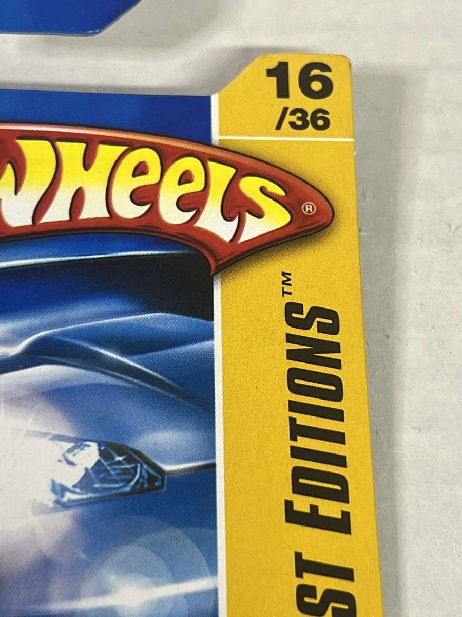 hot wheels 2007 first editions '70 Pontiac Firebird White #16/36