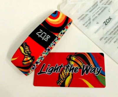 ZOX **LIGHT THE WAY** Silver Strap medium NIP Wristband w/Card 