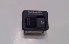 PACCAR PETERBILT SWITCH-PB WHL DIFF LCK CTR P27-1178-072 NEW OEM P27-1178-072