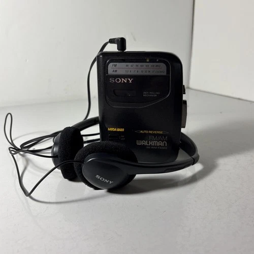 Vintage Sony Walkman WM-FX303 AM/FM Radio Cassette With New Headphones Tested