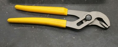 ぽんぽん⭐︎ Caterpillar Cat Tools USA By Snapon 6V-6195 9” Arc Joint Pliers