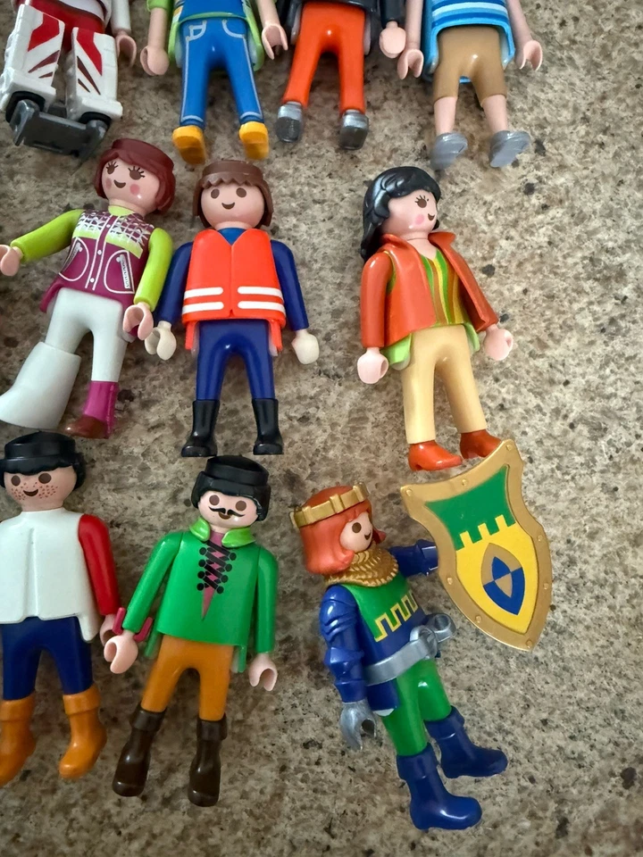 Playmobil Figure Lot - Image 4 of 4