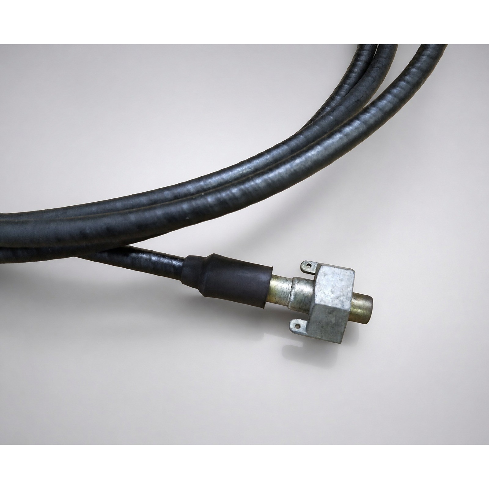 Maserati Bora Speedometer cable P/N 71560