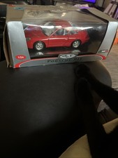 NEW 1997 Porsche 911 Carrera Red 1:24 scale Metal Car vintage made in italy