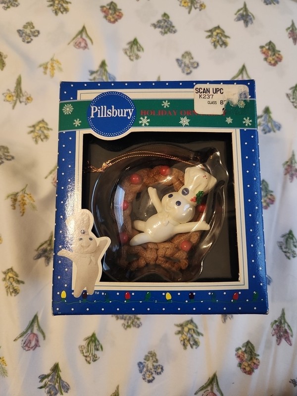 Pillsbury Doughboy Wreath Holiday Ornament w/ Box Matrix 1997 Vtg Christmas Rare