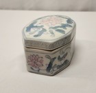 vintage Chinese hexagonal ceramic trinket box — photo 2