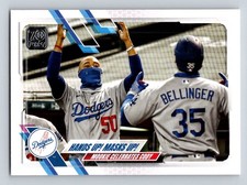 2021 Topps #303 Hands Up! Masks Up Los Angeles Dodgers