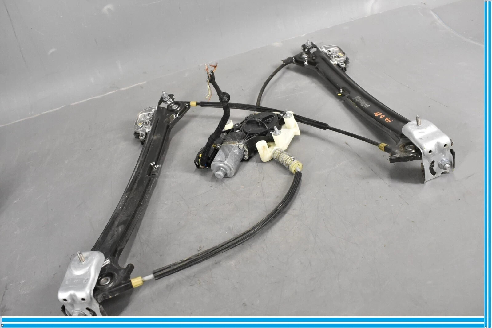 14-22 Maserati Quattroporte M156 Front Right Side Window Regulator Motor OEM