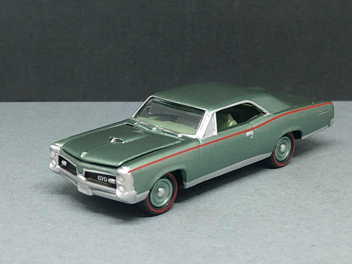 1967 PONTIAC GTO 1/64 SCALE LIMITED EDITION COLLECTIBLE CLASSIC
