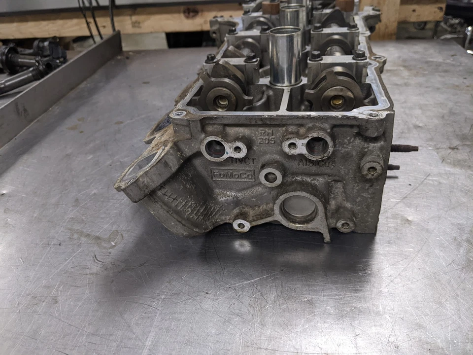 Culata derecha para Ford Mustang 11-14 3.7 AT4E6090EA Foto 4 de 4