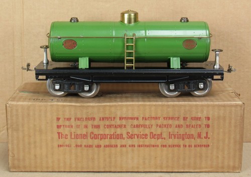Lionel Prewar No. 215 Tank Car (Green) w/Box Standard Gauge