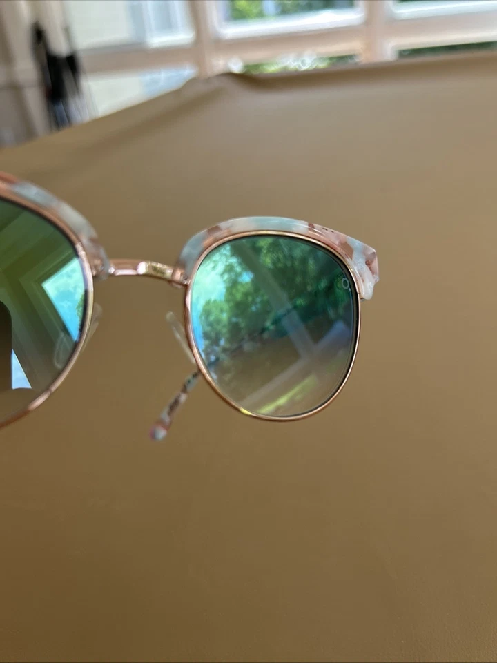 Солнцезащитные очки Etnia Barcelona Marina, PKTQ, 2-M-AR-Photochromatic, с чехлом - Изображение 3 из 4