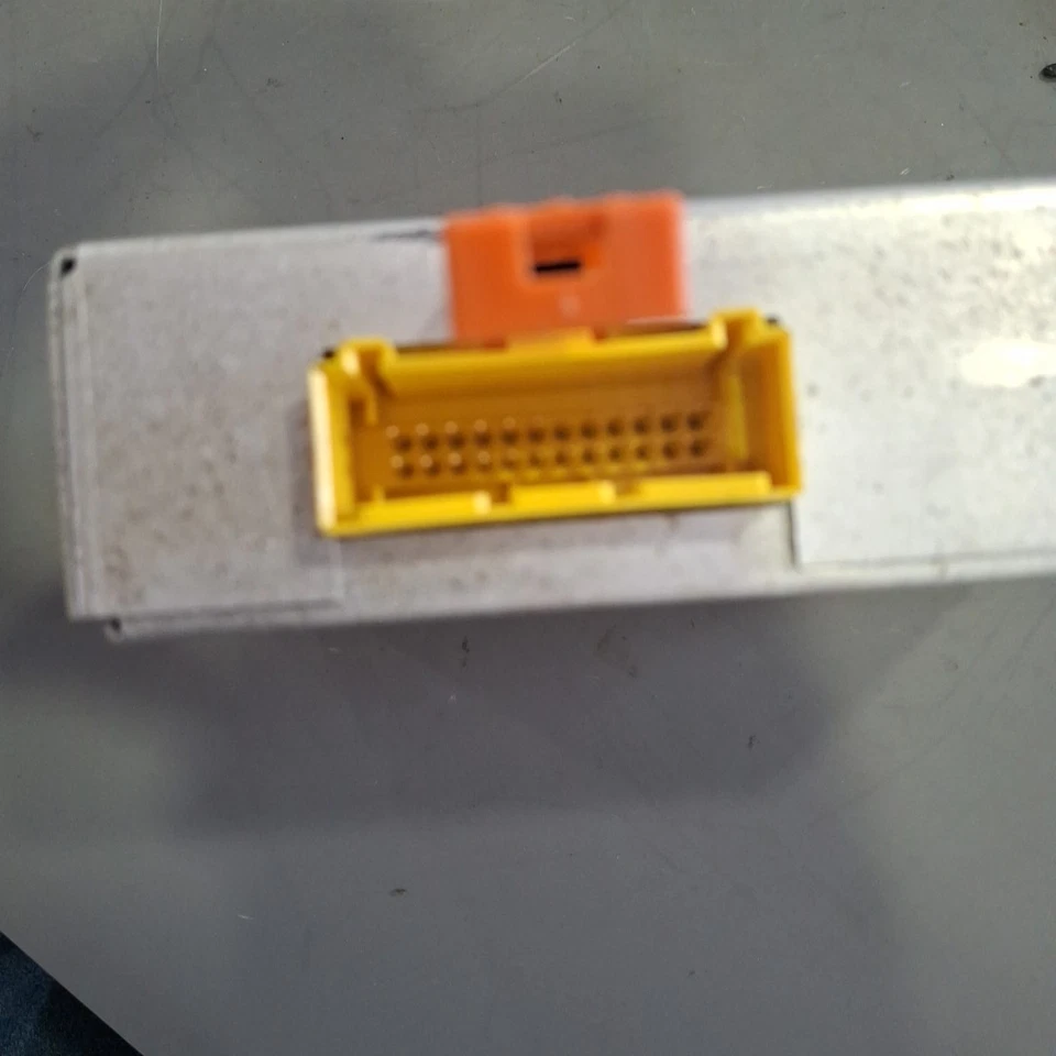 Chevrolet C1500 1995-1997 BCM 16176557 Foto 3 de 4