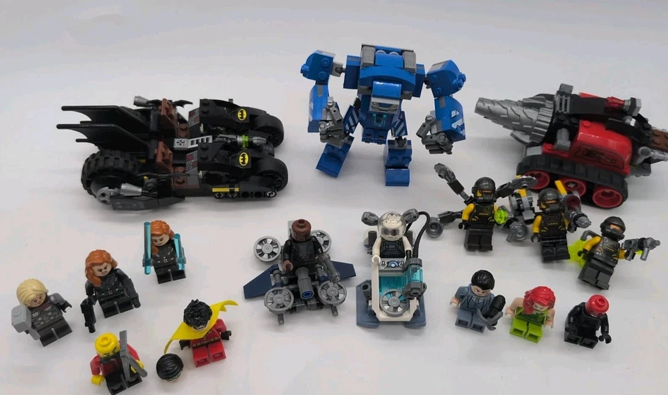LEGO DC Marvel Super Heroes Vengadores Batman Minifigura Vehículos Lote de Piezas Foto 2 de 4