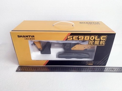 SHANTUI SE980LC Hydraulic Excavator 1/35 Scale DieCast Model Collection Toy - Picture 8 of 8