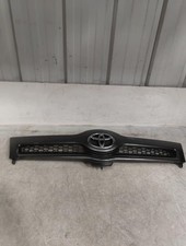 Calandre Toyota VERSO