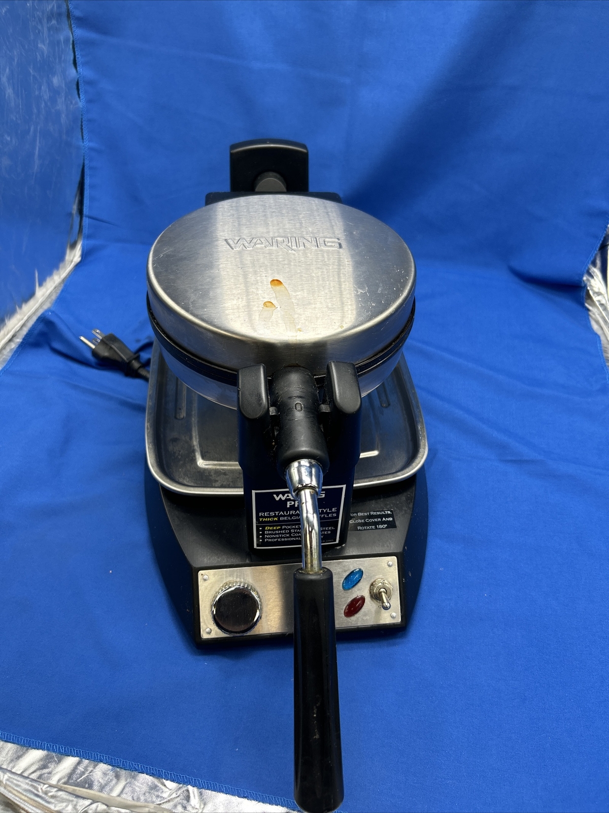 Waring Pro WWM200PC Restaurant Style Belgian Waffle Maker Rotating Tested Works eBay