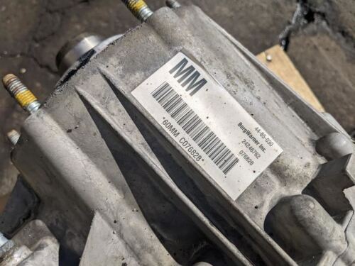 07-14 Escalade Yukon denali all wheel drive transfer case - Picture 2 of 2
