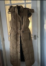 Superdry Women's Hooded Faux Fur Longline Puffer Gilet Brown / Sandstone-size 8