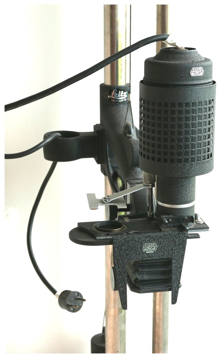 ライカ Leica レンズ台 Lens Display stand 展示台 ライカ Leica レンズ台 Lens Display stand 展示台 - メルカリ