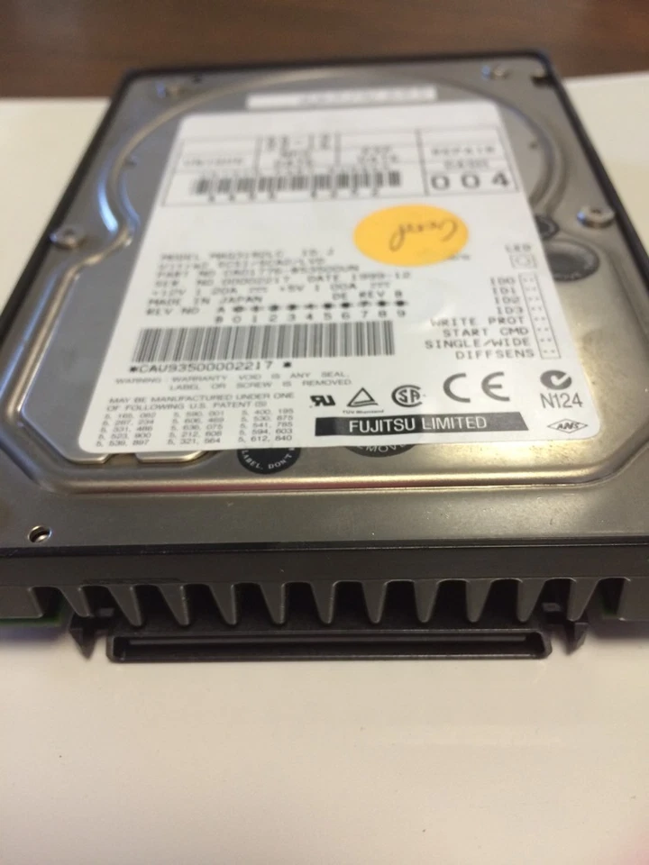 Fujitsu MAG3182LC 80 pin 18GB SCSI HDD - Image 3 of 4