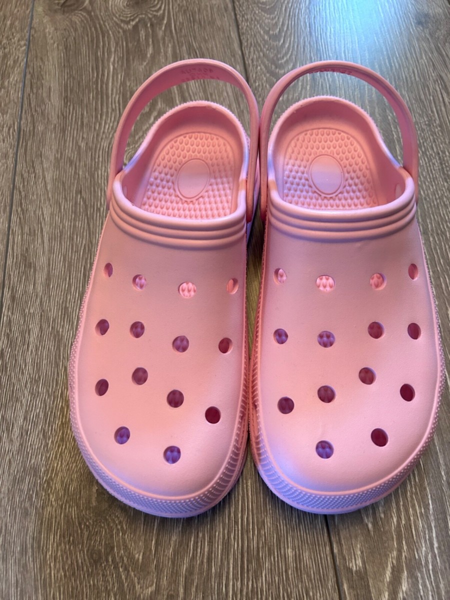 brand new light pink clogs size 10 in womens