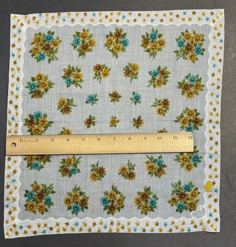Vintage White Decorative Edge Border Floral Bouquet Blue Tan Hankie - Picture 4 of 7