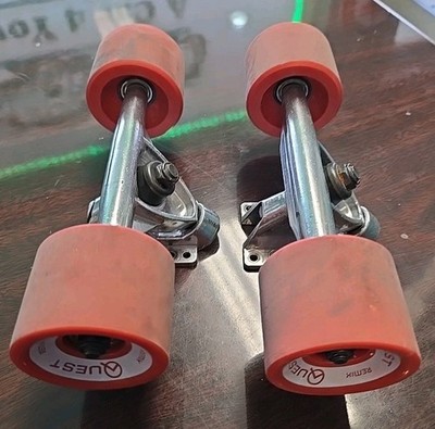 QUEST ULTRA SKATEBOARD CRUISE REMIX Red Wheels Light Wear