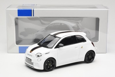Fiat 500e Abarth de 2024 au 1/18 de IXO / Model Car Group MCG18497 MCG