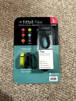 Fitbit Flex Wireless Activity Sleep Wristband - Black (2 extra band covers)