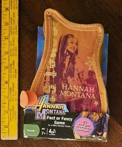 VINTAGE HANNAH MONTANA MILEY CYRUS FACT OR FANCY GAME MINI GUITAR CASE NOS
