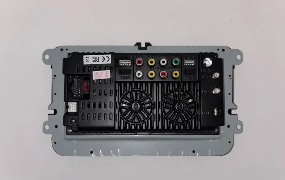 Autoradio Wireless CarPlay & Android Auto per VW Golf / Polo / Passat - Immagine 2 di 4