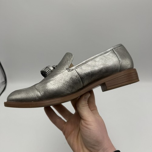 Clarks Somerset Silver Leather Slip On Shoes Taylor Spring Loafers Size 5 D - Imagen 9 de 9