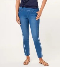 Belle by Kim Gravel Reg TripleLuxe Denim Frayed Seam Jeggings Med Wash Reg 2 A45