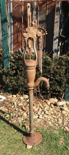 Antique Cast Iron Farm House Hand Crank 